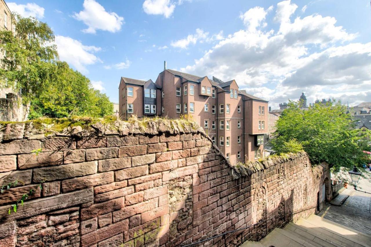 Altido Amazing Location - Charming Apartment By The Edinburgh Castle! Exterior photo